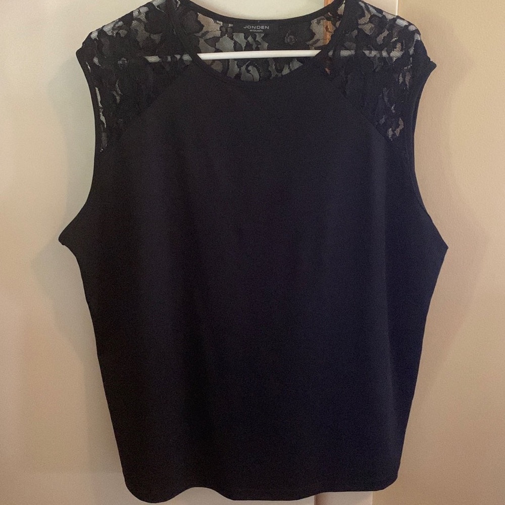 2/$20 Jonden women’s black lace-back sleeveless top tank, fits like Size XXL 2XL
